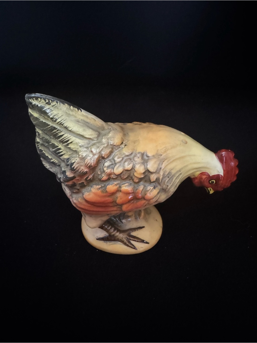 Vintage Lefton #1023 Rooster and Hen Salt and Pepper Shakers - Picture 2 of 8